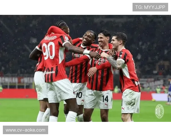 AC米兰主场1-1被科莫逼平，迈尼昂失误送礼错失关键三分