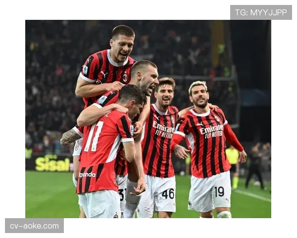 AC米兰4-1大胜莱切,本赛季第8次单场进球4+,攻势足球典范 AC米兰4-1大胜莱切,本赛季第8次单场进球4+,攻势足球典范