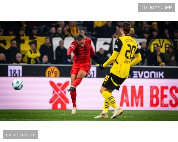 拜仁客场1-1多特蒙德,凯恩进球难助球队取胜 拜仁客场1-1多特蒙德,凯恩进球难助球队取胜