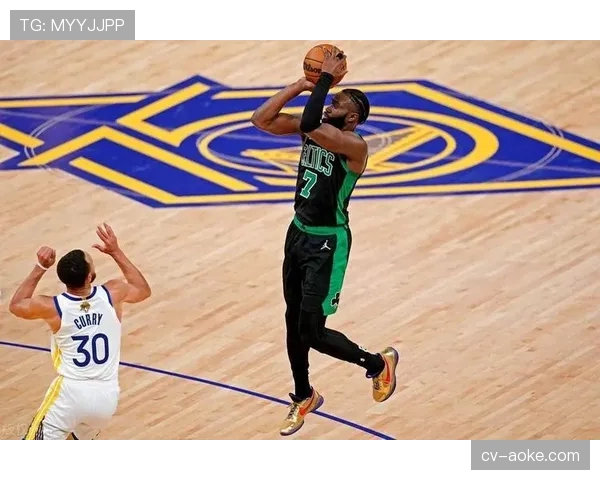 从乐透区到季后赛:奥兰多魔术青年军的崛起之路 从乐透区到季后赛:奥兰多魔术青年军的崛起之路